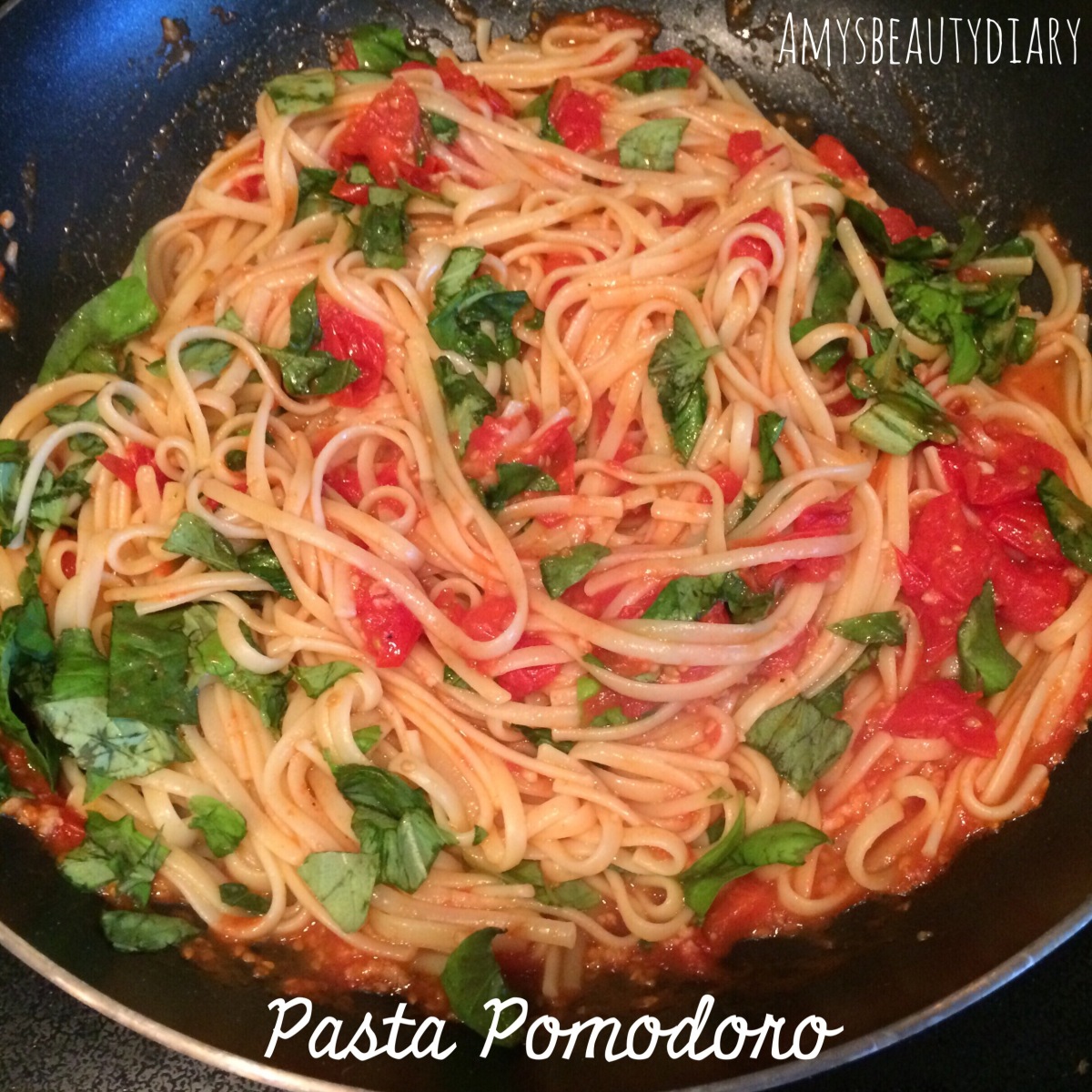EAT | Pasta Pomodoro