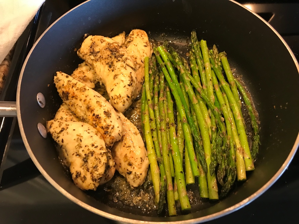 EAT | One Pan Chicken + Asparagus